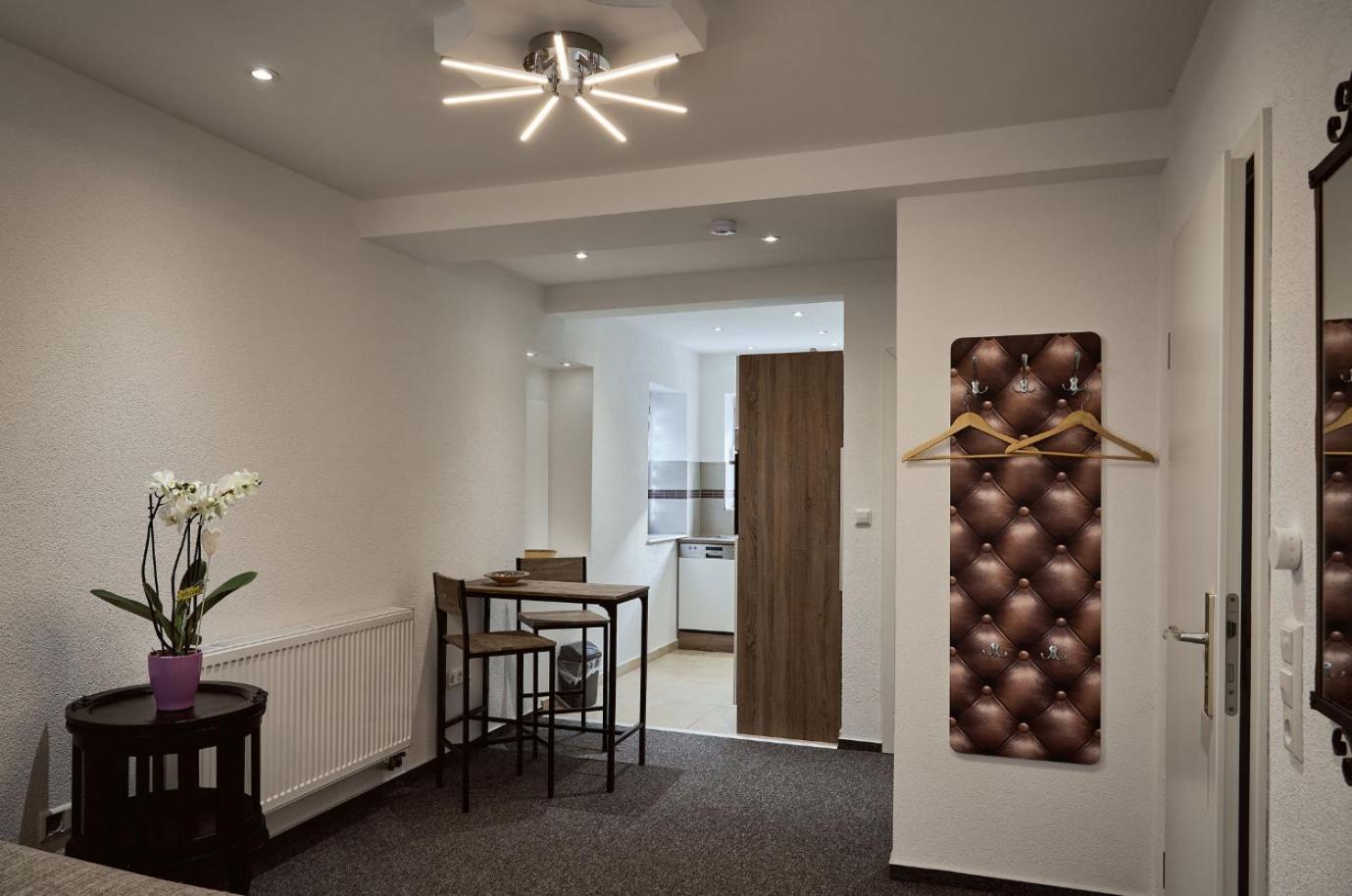 Boardinghouse Apart-Hotel Oberkochen Dış mekan fotoğraf